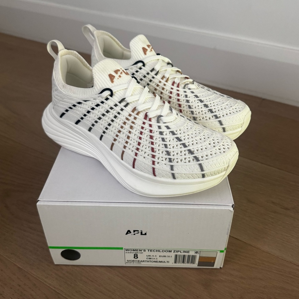 NWT APL Zipline ivory/earth tone/multi size 8 women’s